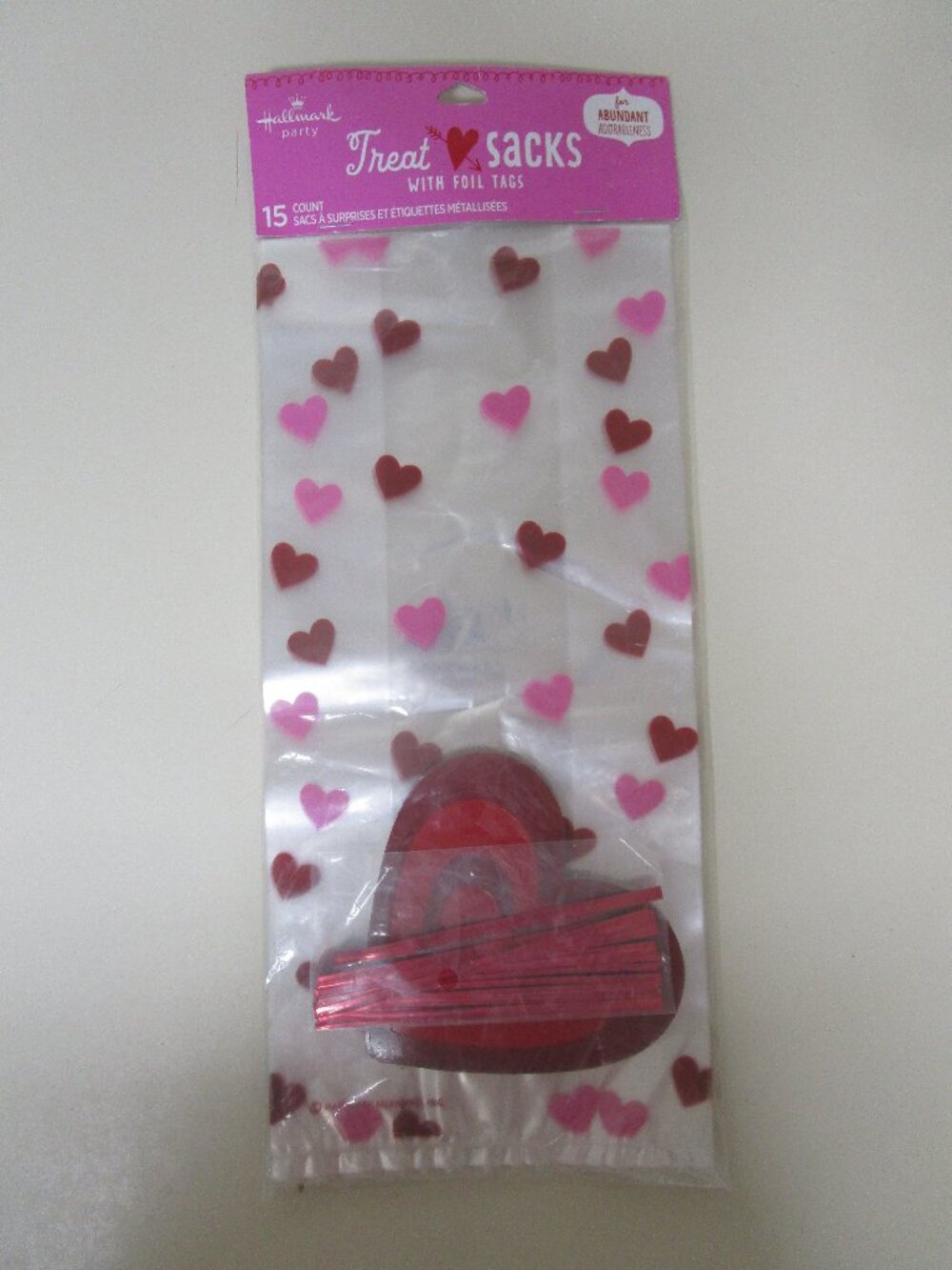 Hallmark Valentines Day Treat Bags Ties & tags Party Goody Plastic Red pink NEW